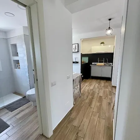 Attico Da Rosa Con Vista Spettacolare A 360 Gradi *