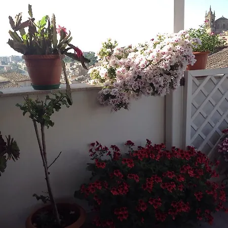 Attico Da Rosa Con Vista Spettacolare A 360 Gradi Apartment *